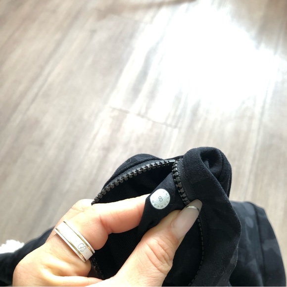 Lululemon Full Freedom Jacket Sequoia Camo Print Deep Coal Black - Picture 3 of 5